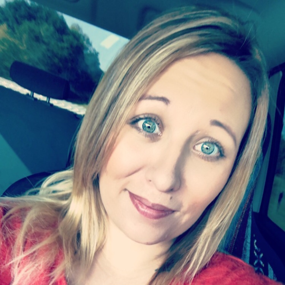 Meet your Posher, Raina